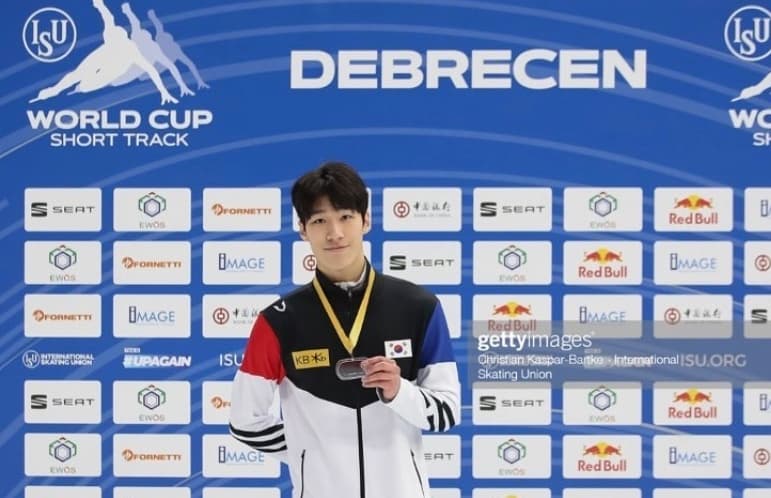 Image Source_Instagram | hwang_daeheon