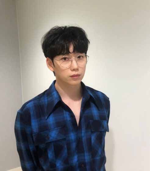 Image Source_Instagram | 10cm_official