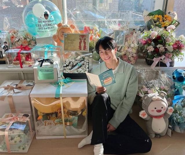 Image Source_Instagramㅣleeseunggi.official