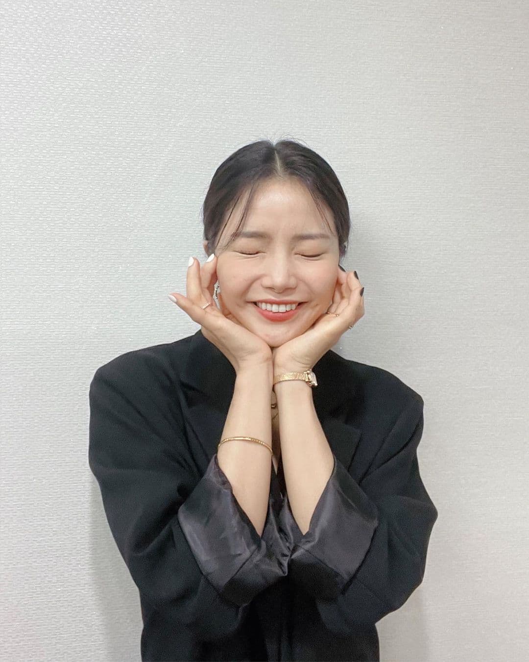 Image Source instagram |mamamoo_official