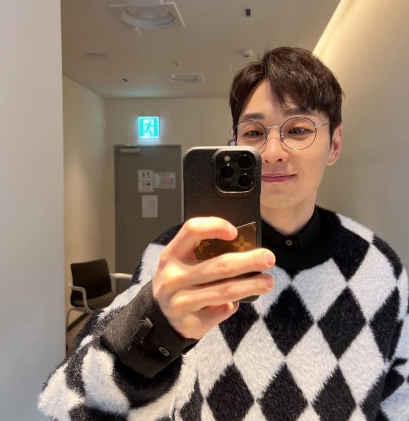 Image Source_Instagram |lee.seokhoon