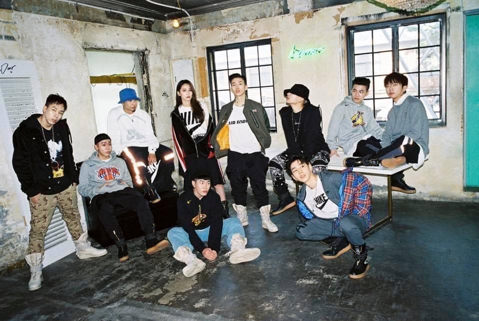Image Source : Facebook | AOMGOFFICIAL