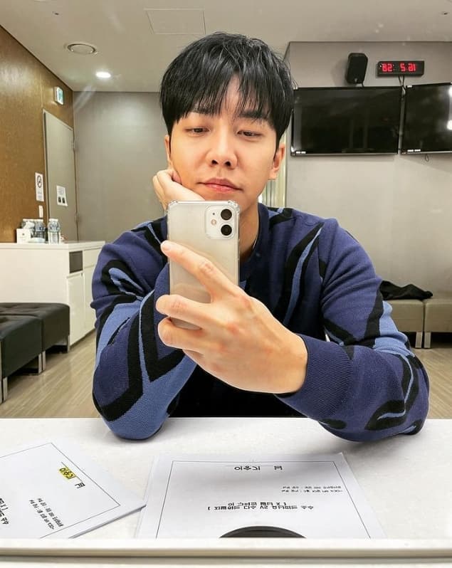 Image Source_Instagramㅣleeseunggi.official