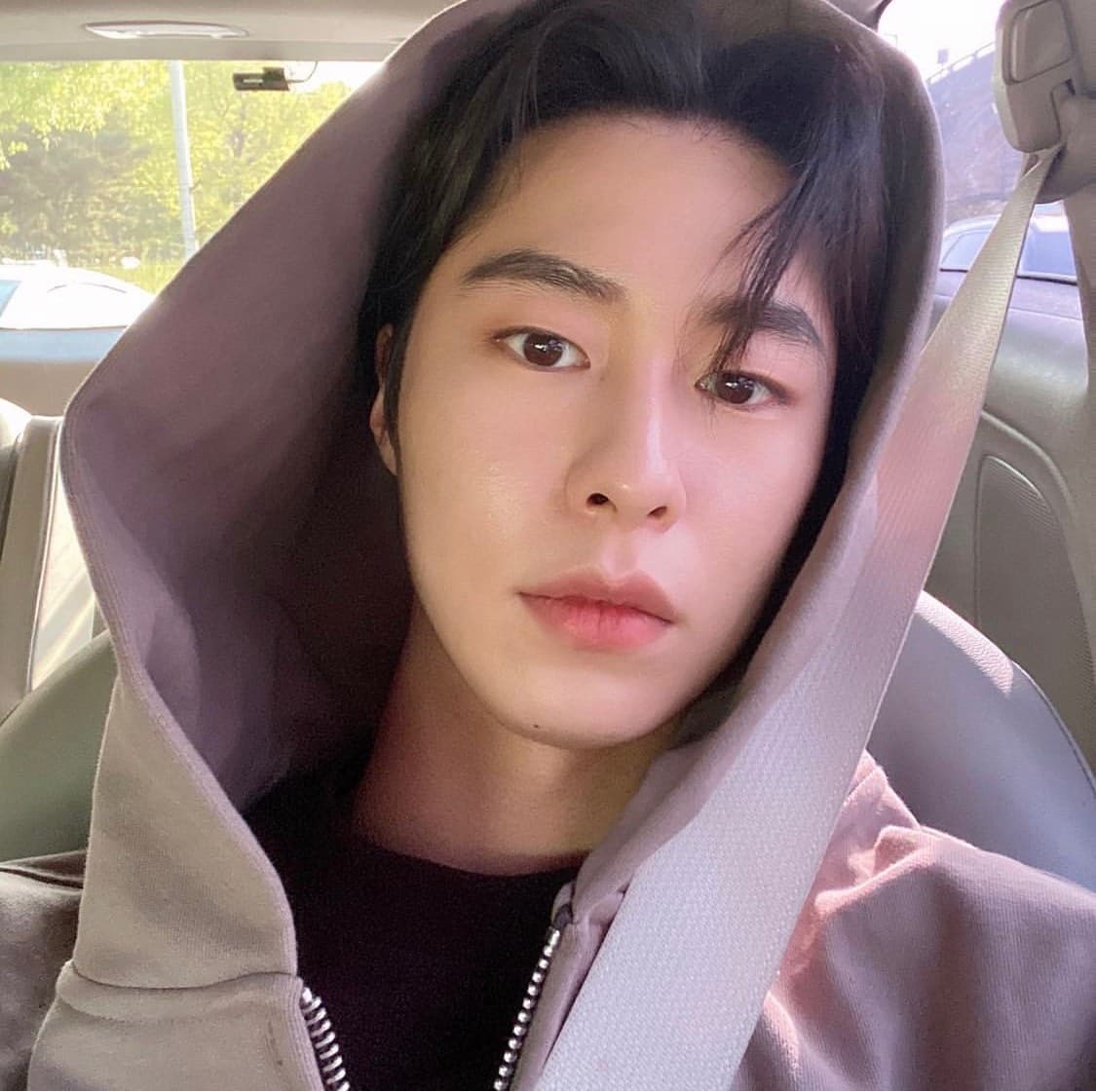 Image Source ：Instagram | jxxvvxxk