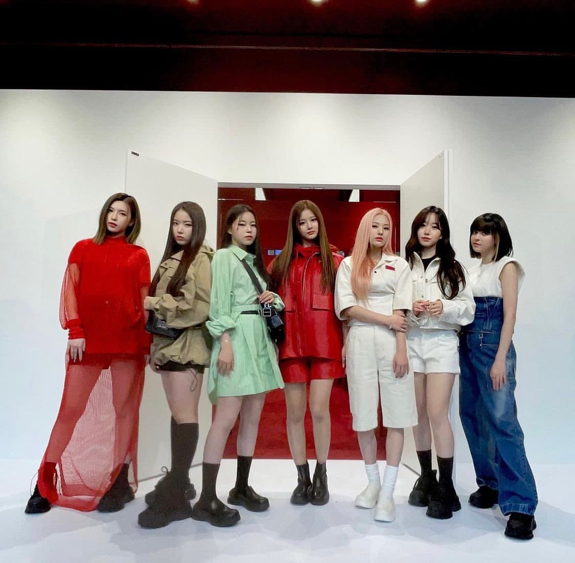 Image Source :Instagram | nmixx_official