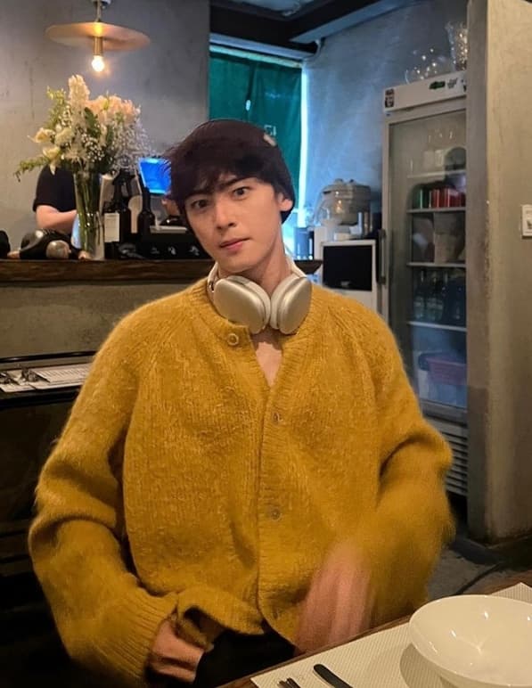 Image Source_Instagram |eunwo.o_c