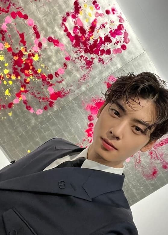 Image Source_Instagram |eunwo.o_c