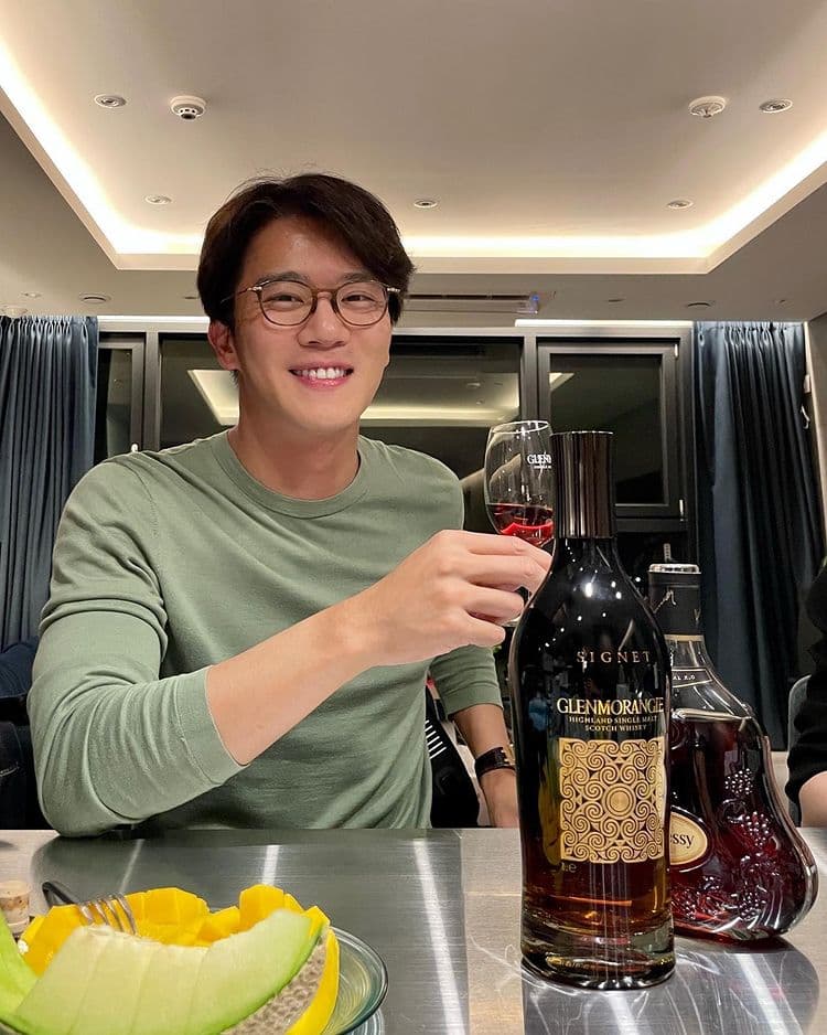 image source-instagram@haseokjin