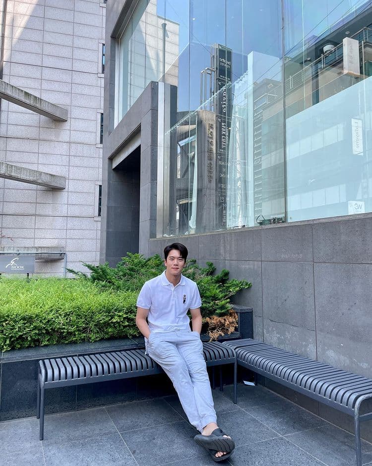 image source-instagram@haseokjin