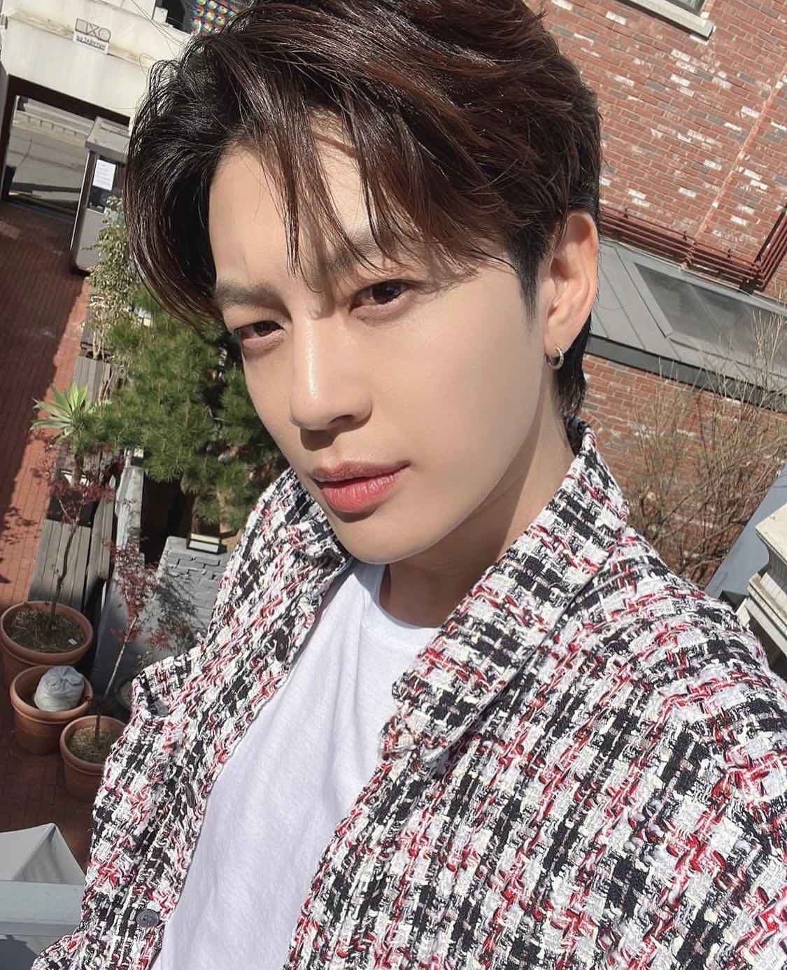Image Source : Instagram | se7enofficial