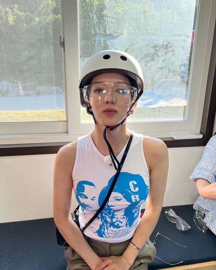 image source-instagram@hyoyeon_x_x