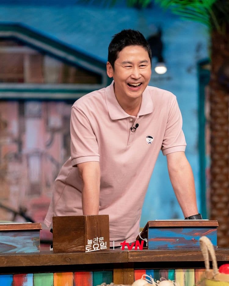 Image Source_Instagram | amazingsat_official