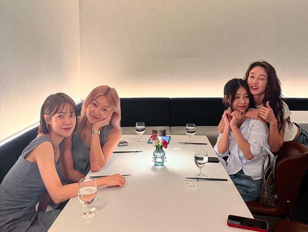 Image source_instagram|yjyjyjyjyj_yj