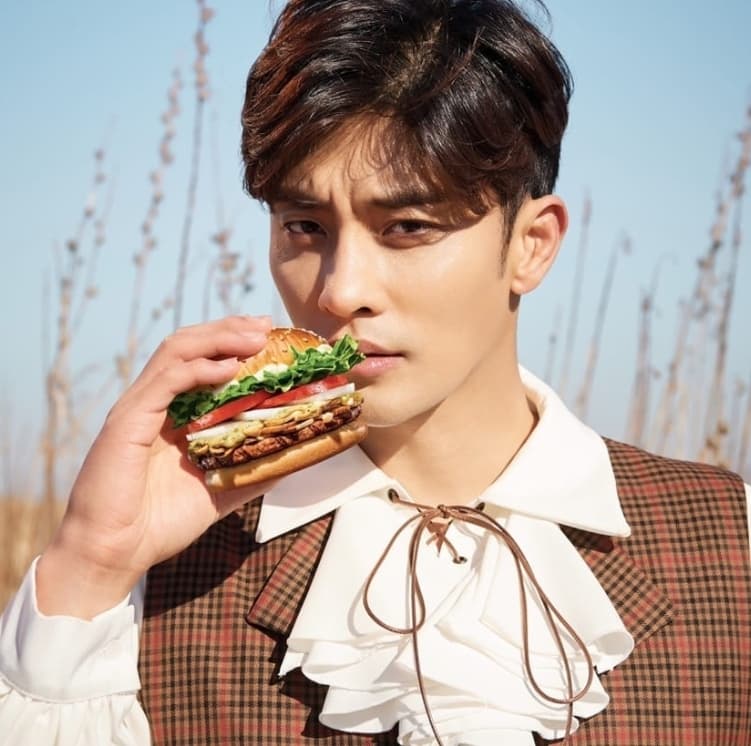 Image source_instagram|sunghoon1983