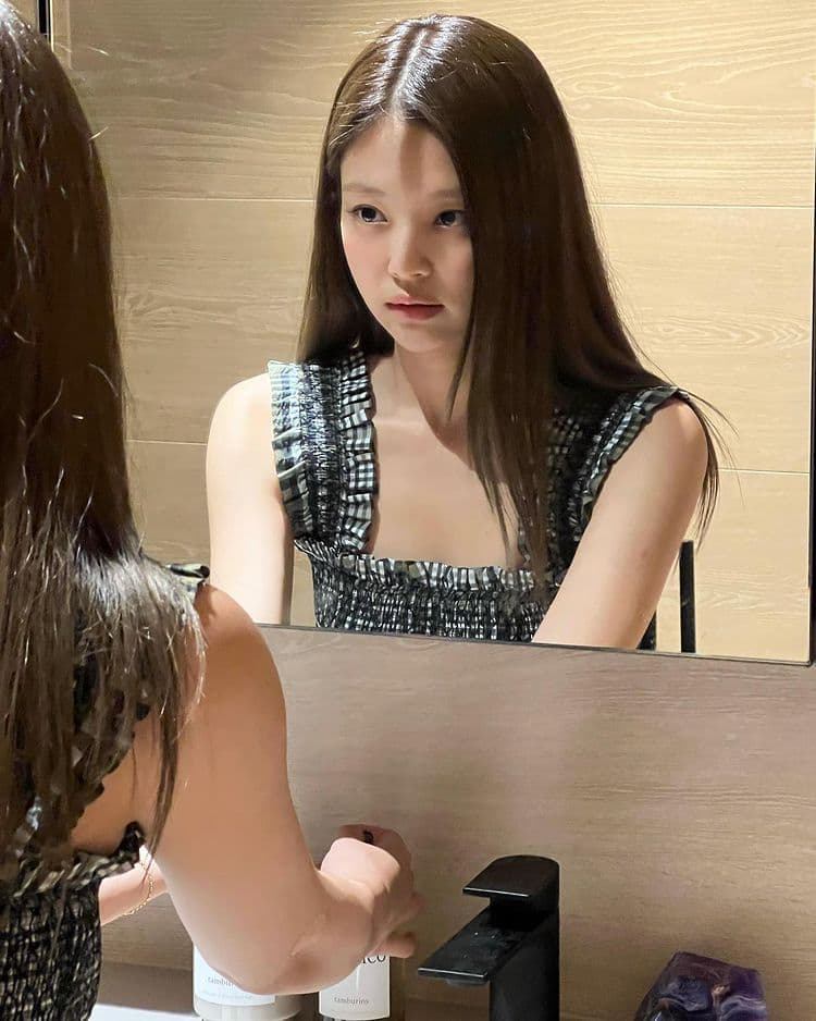 Image Source_Instagram | jennierubyjane
