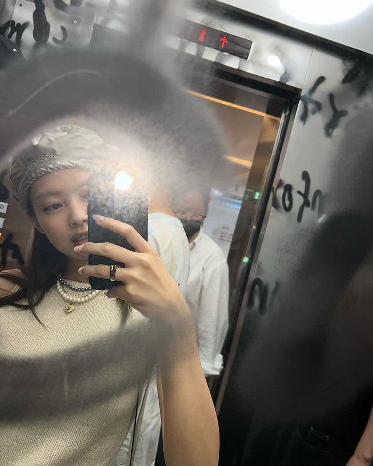 Image Source_Instagram | jennierubyjane