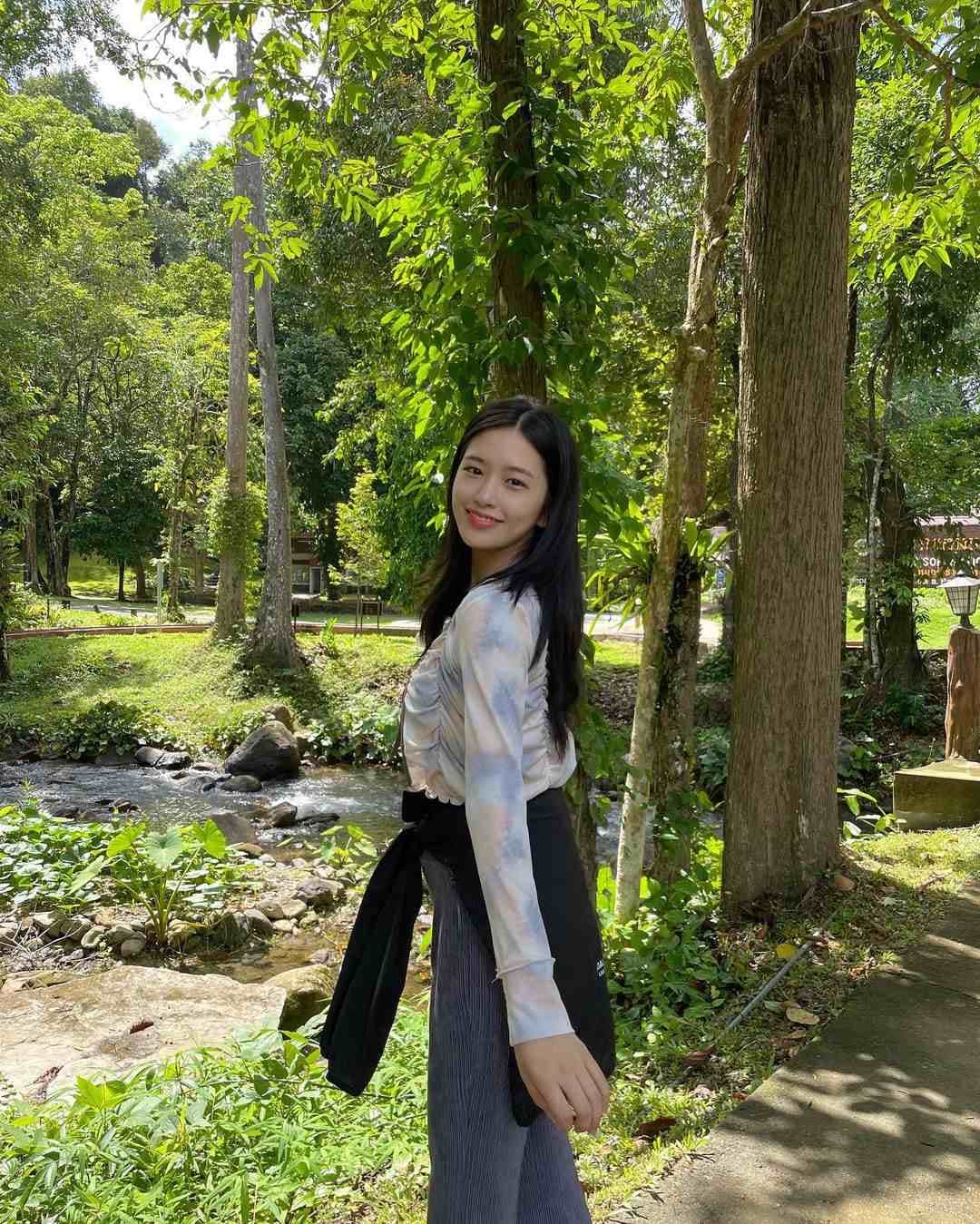 Image source_Instagram|_yujin_an