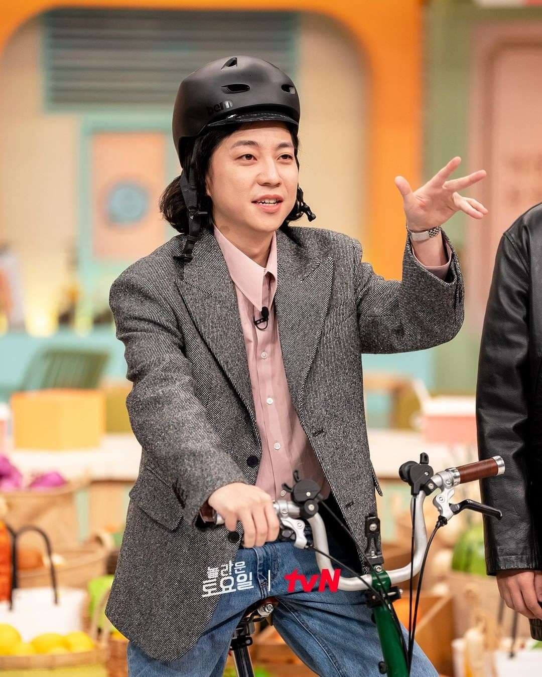 Image Source_Instagram | amazingsat_official