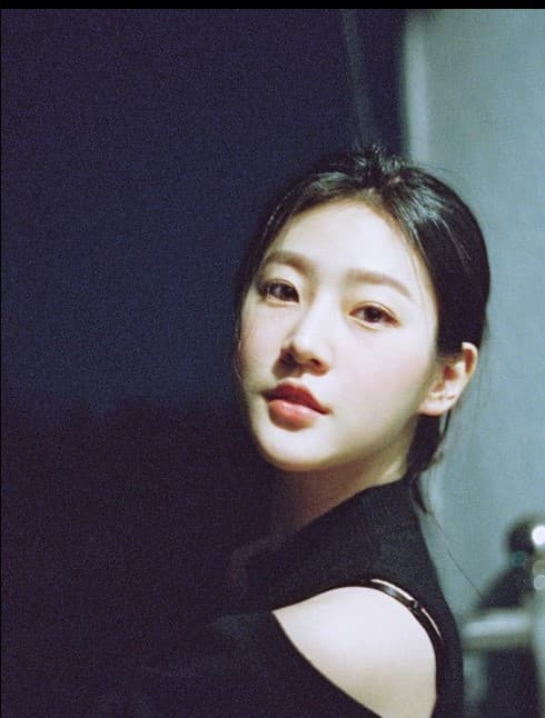 Image Source_Instagram | ron_sae