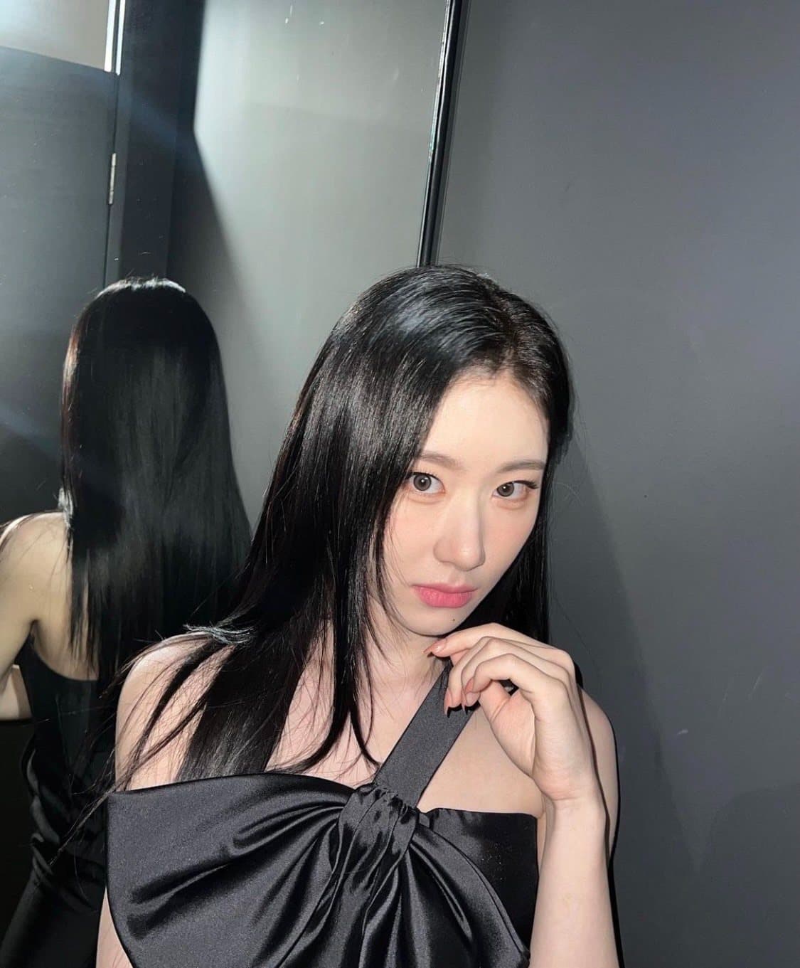 image source_instagram|itzy.all.in.us