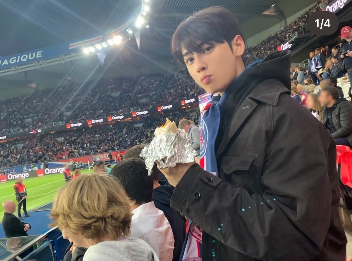 image source_instagram|eunwo.o_c