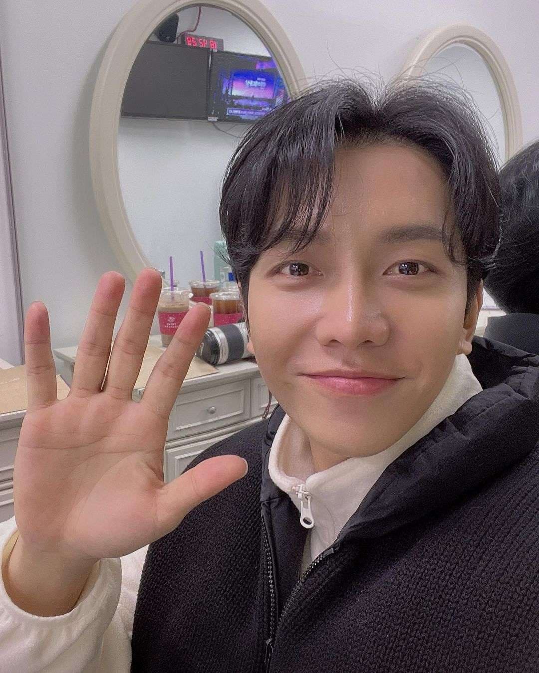Image source_ Instagram | leeseunggi.official