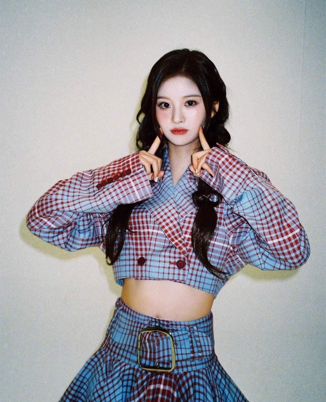 image source_instagram|nmixx_official