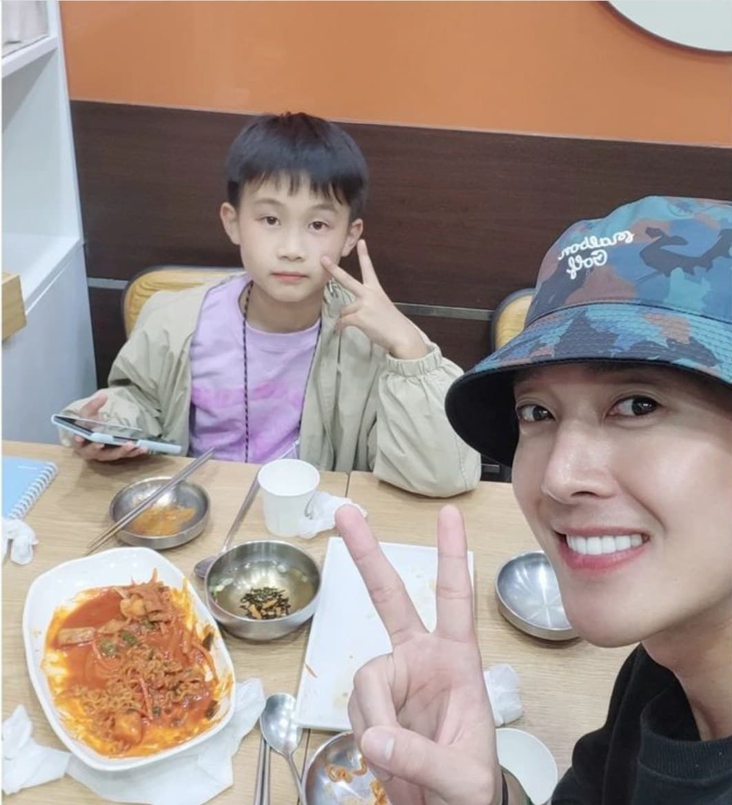 Image Source_Instagram|hyunjoong860606