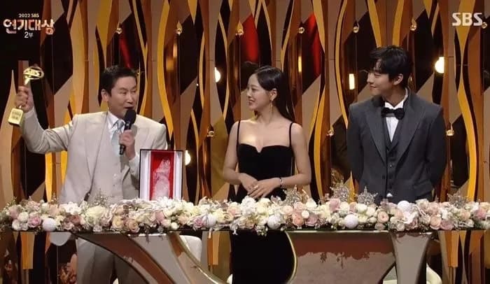 Image Source | SBS '2022 SBS 연기대상'