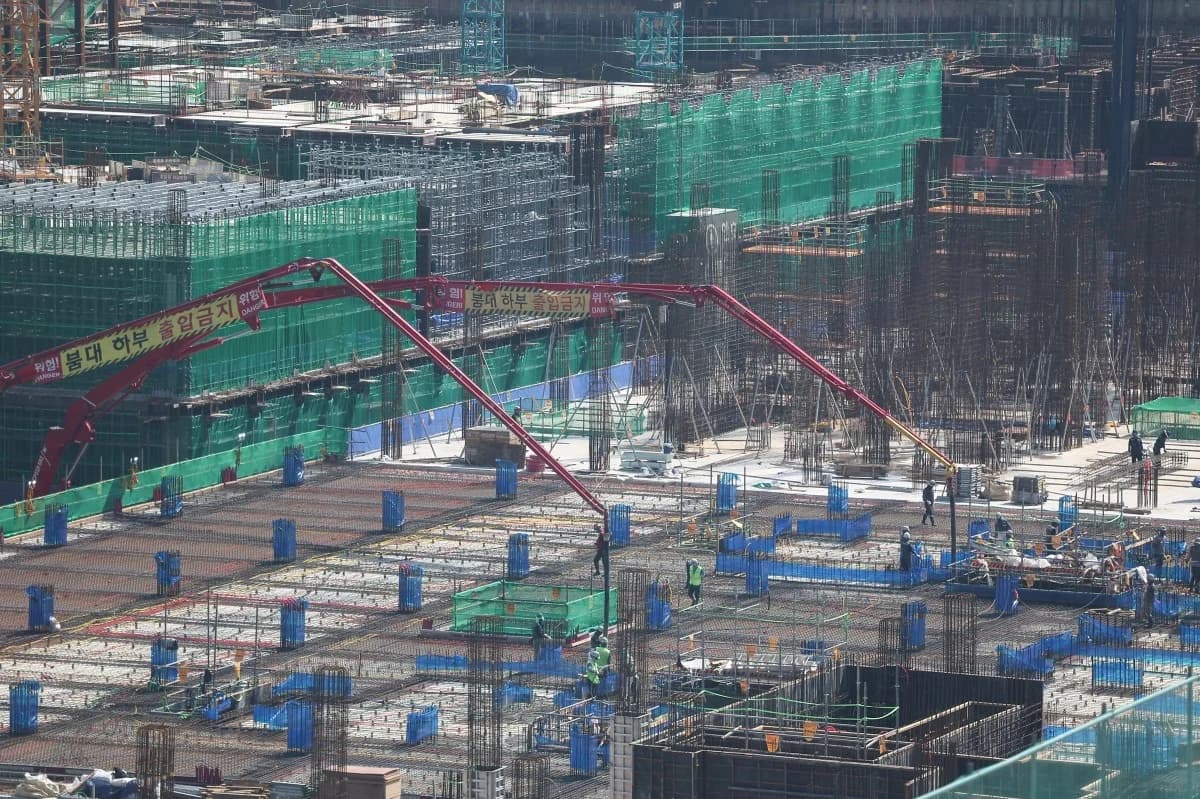 [不動產PF] 韓國政府投入約2.06兆台幣（86兆韓元）資金… 預期活絡營建業景氣