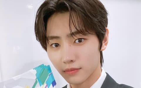 ENHYPEN成訓《Music Bank》未向前輩鞠躬遭批無禮?小舉動引韓網友熱議!