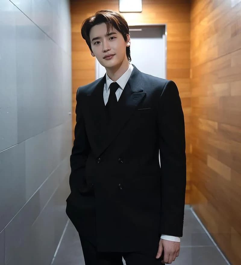 Image Source:instagram |jongsuk0206
