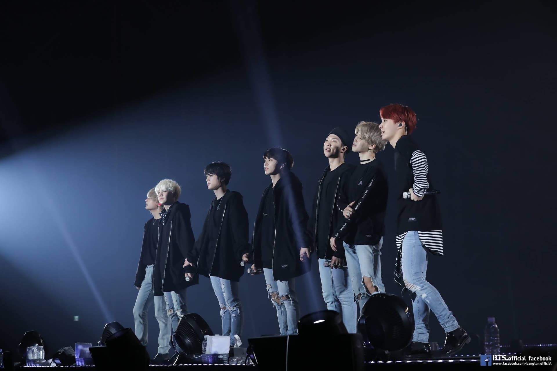image source_facebook|방탄소년단