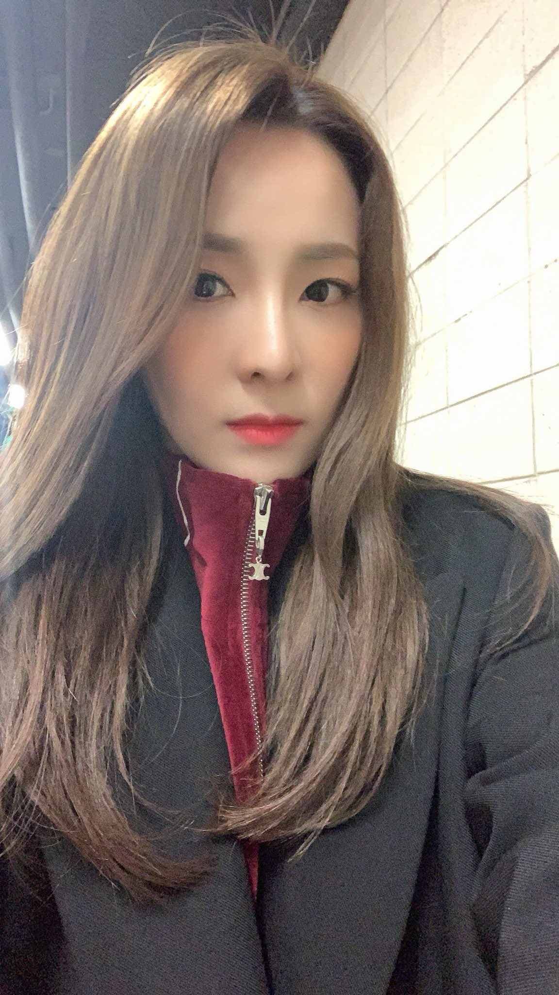 twitter | Sandara Park