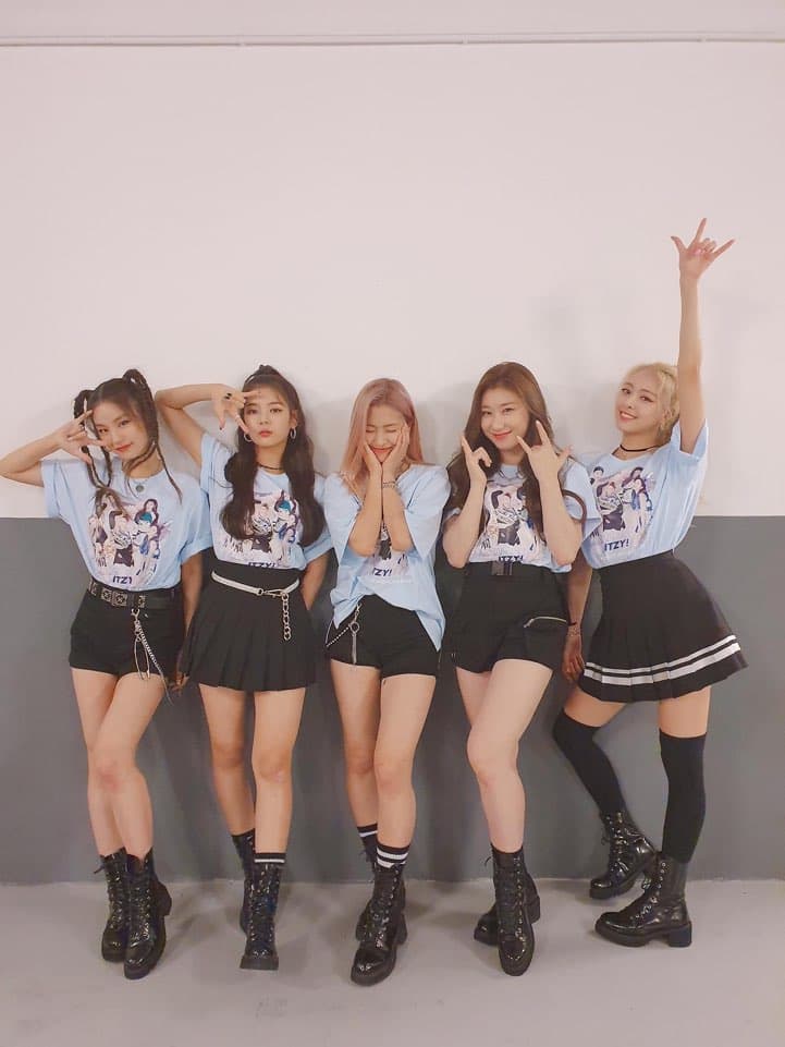 facebook| OfficialItzy