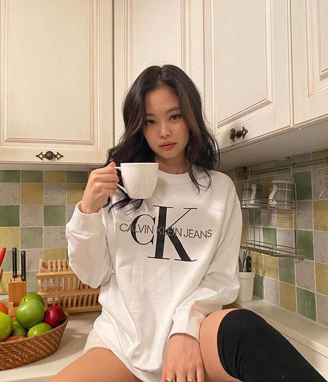 instagram | jennierubyjane