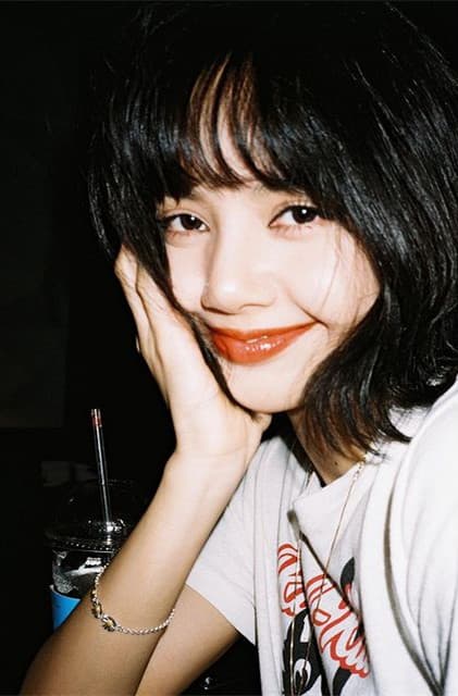 instagram | lalalalisa_m