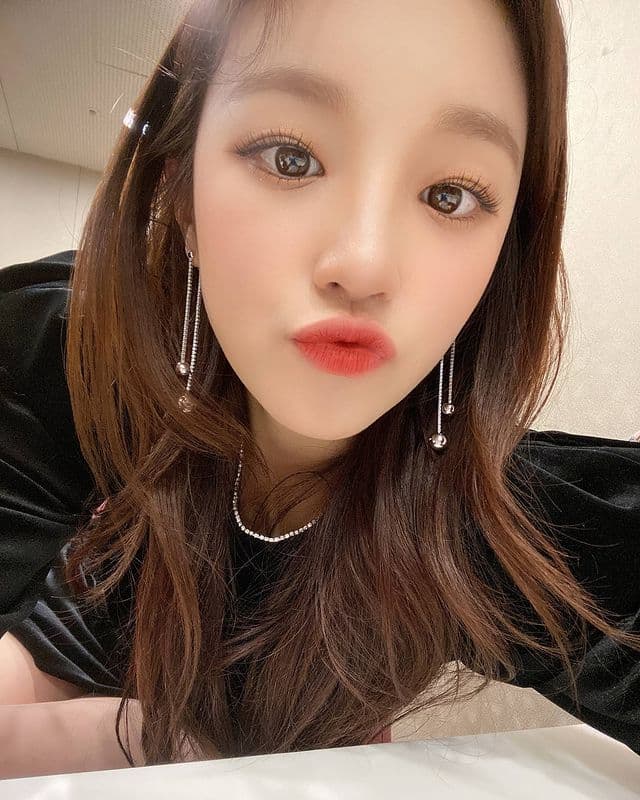 instagram | official_g_i_dle