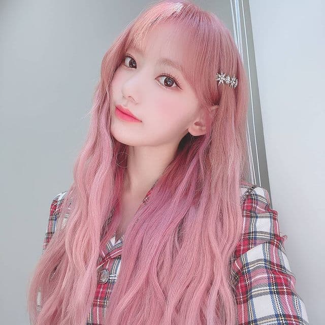instagram | official_izone