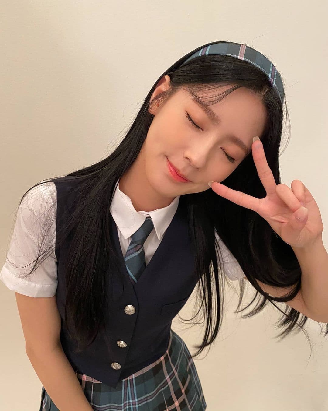 instagram | official_g_i_dle