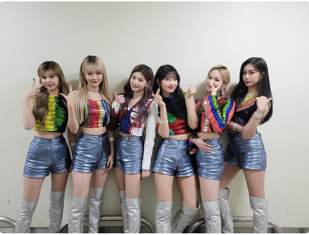 instagram | official_everglow