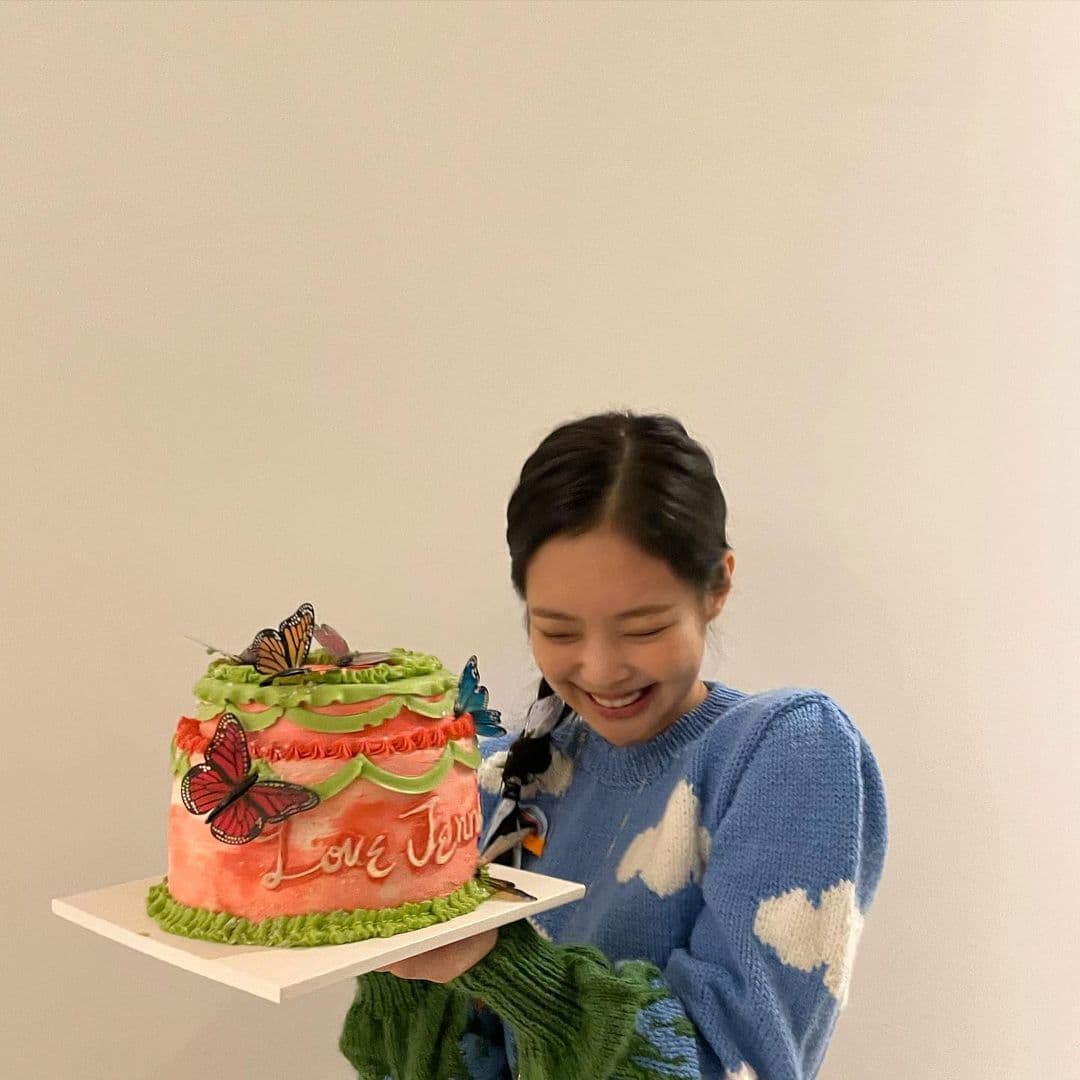 Image Source instagram | jennierubyjane