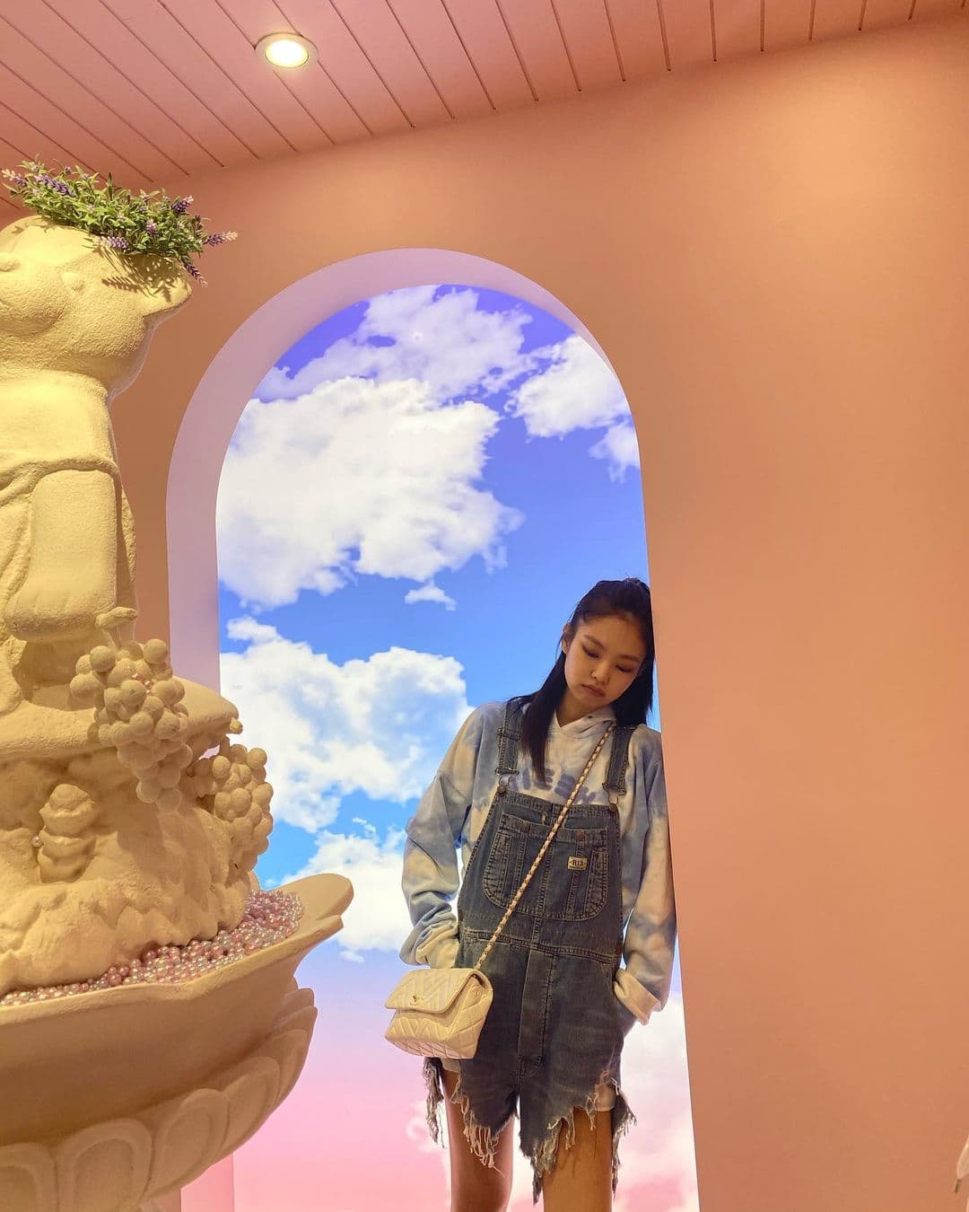 Image Source instagram | jennierubyjane