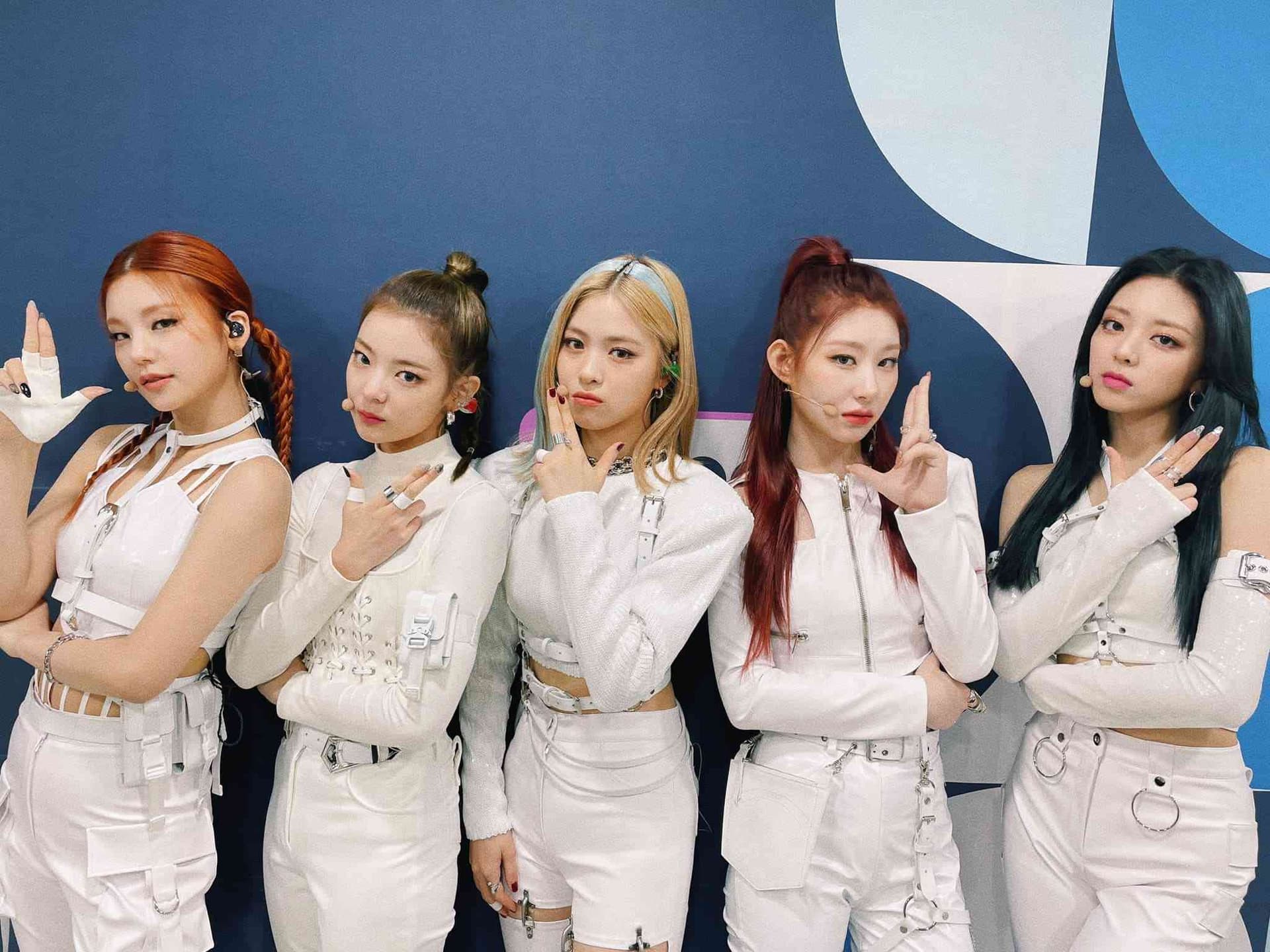 Twitter | itzyofficial