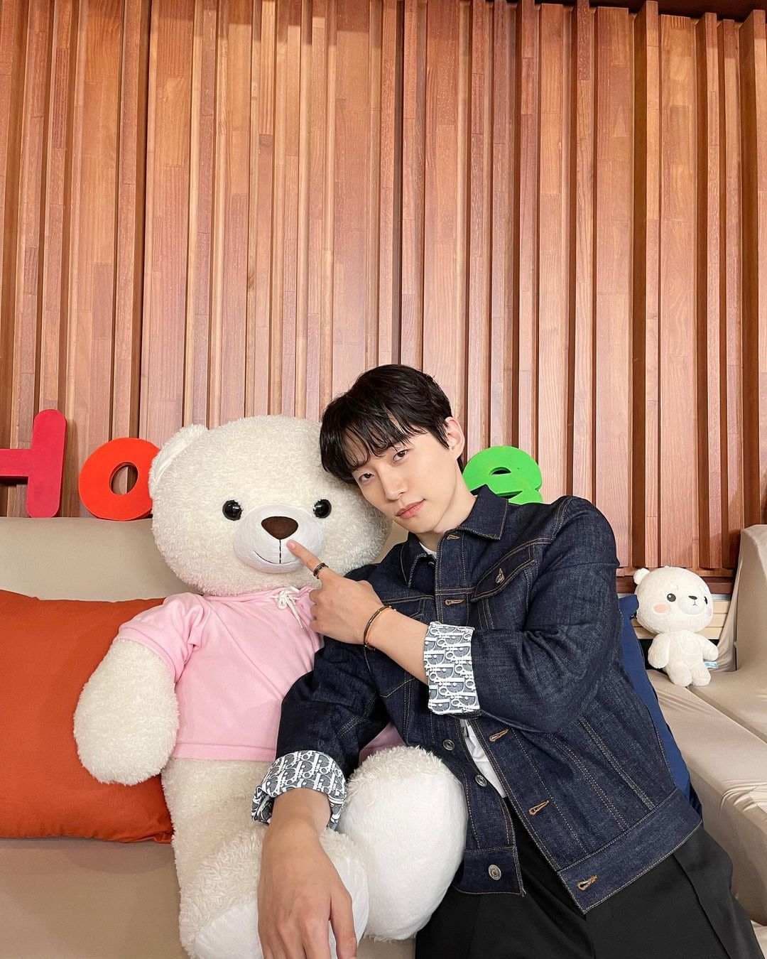 image source_instagram| real_2pmstagram