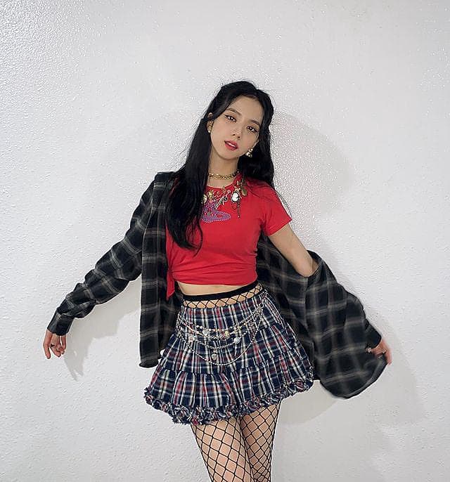 instagram | sooyaaa__