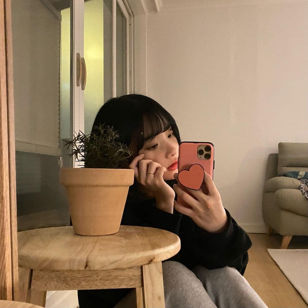 Image Source_Instagram |hyun.joo_lee