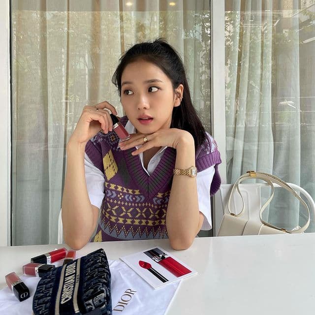 instagram | sooyaaa__