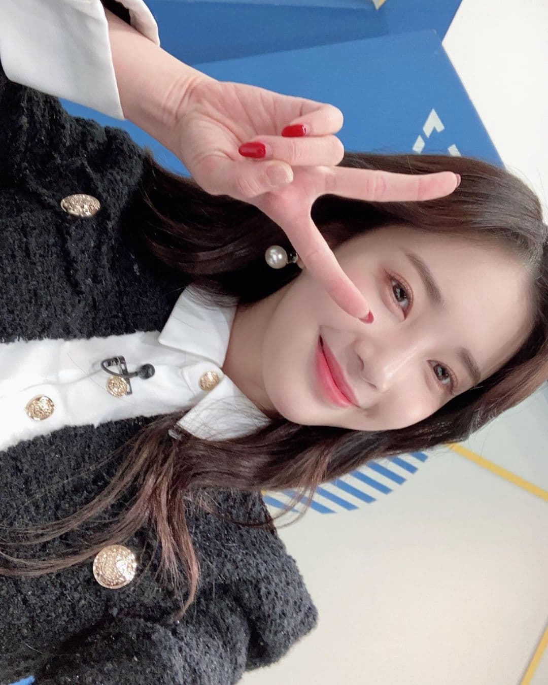 Image Source_Instagram | official.april/