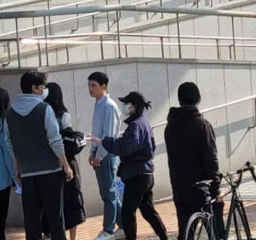 image source_온라인 커뮤니티